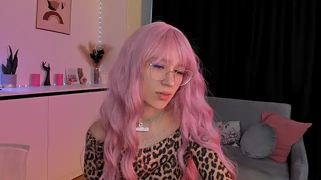 EvaBllake online show from 10-06-25, 05:16