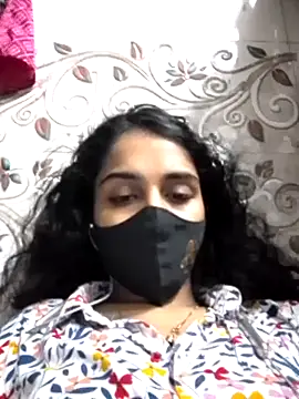 Snapshot of Zoya_G chatting on 09-22-25, 09:06 Zoya G online show from 09-22-25, 09:06