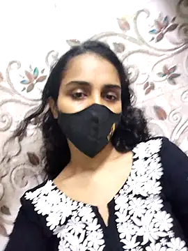 Snapshot of Zoya_G chatting on 02-22-26, 10:58 Zoya G online show from 02-22-26, 10:58