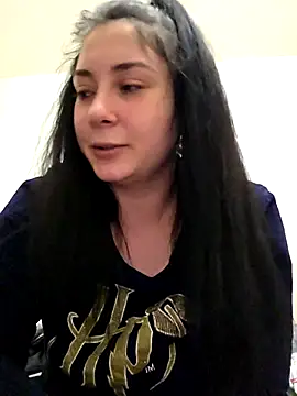 Snapshot of SaraViss20 chatting on 02-03-26, 07:19 SaraViss20 online show from 02-03-26, 07:19