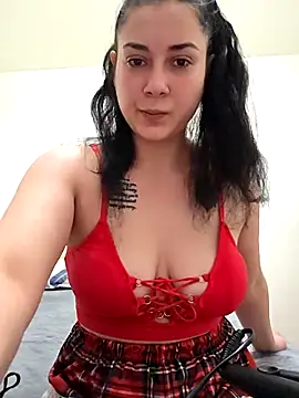 Snapshot of SaraViss20 chatting on 02-07-26, 06:22 SaraViss20 online show from 02-07-26, 06:22