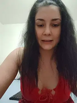 Snapshot of SaraViss20 chatting on 02-17-26, 12:56 SaraViss20 online show from 02-17-26, 12:56