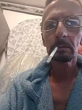 Snapshot of fabius720 chatting on 10-29-25, 02:30 fabius720 online show from 10-29-25, 02:30