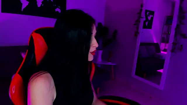 Snapshot of ZoeValencia1 chatting on 02-24-26, 12:14 ZoeValencia1 online show from 02-24-26, 12:14