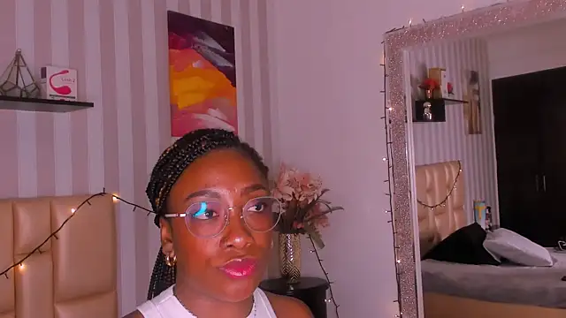 DarkHoneyy online show from 10-28-25, 06:10