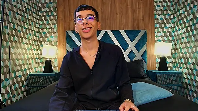 Aiden Royce online show from 09-09-25, 12:10