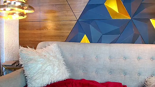 ly lulu online show from 12-17-25, 07:09