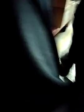 Snapshot of piter200520 chatting on 09-19-25, 05:35 piter200520 online show from 09-19-25, 05:35