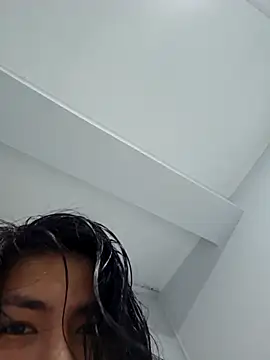 Snapshot of Miss_Pompitas23 chatting on 11-17-25, 05:35 Miss Pompitas23 online show from 11-17-25, 05:35