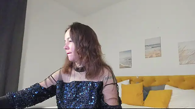 Snapshot of Kira_Adler chatting on 11-26-25, 01:28 Kira Adler online show from 11-26-25, 01:28