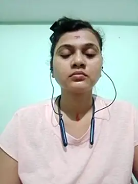 Kavya-Tiwari online show from 10-22-25, 06:29