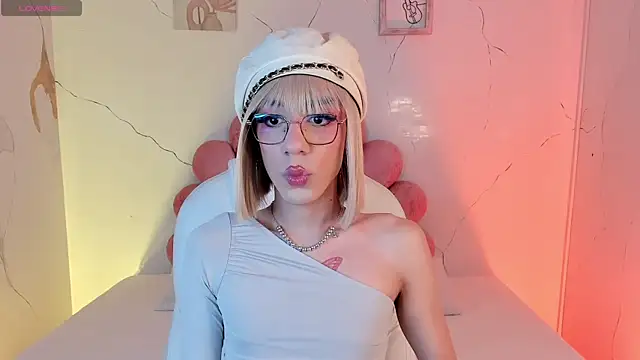 AdharaSweet1  online show from 02-19-26, 05:47