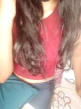 Snapshot of trending_tamizhachii chatting on 10-10-25, 06:51 trending tamizhachii online show from 10-10-25, 06:51