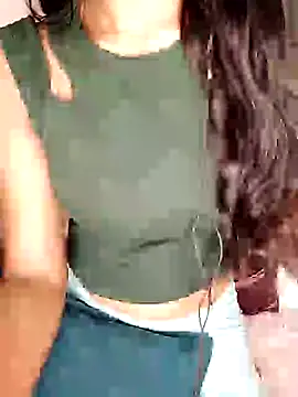 Snapshot of trending_tamizhachii chatting on 10-11-25, 07:12 trending tamizhachii online show from 10-11-25, 07:12