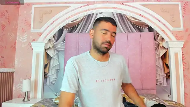 magnus serket online show from 01-12-26, 12:10