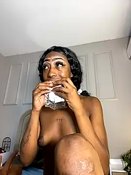 Anamonrroe online show from 11-19-25, 12:49