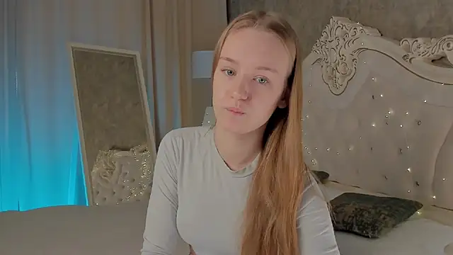 Lucy Shaw online show from 10-05-25, 08:56