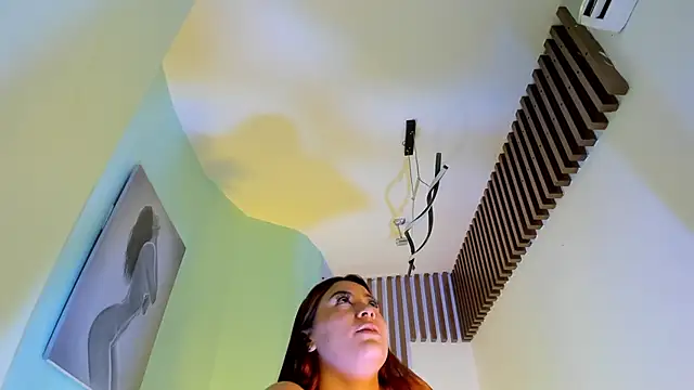 Snapshot of MacarenaRosse chatting on 09-13-25, 07:13 MacarenaRosse online show from 09-13-25, 07:13