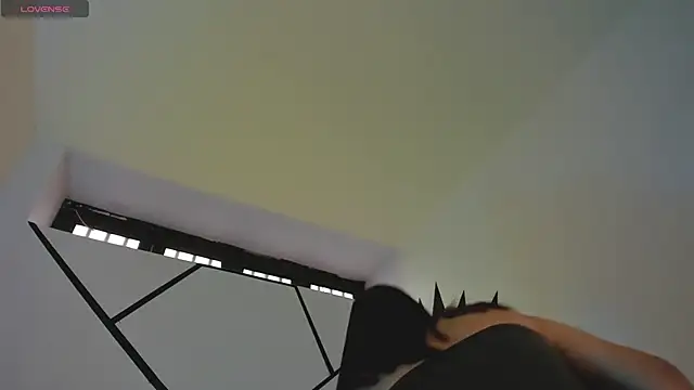 Snapshot of MacarenaRosse chatting on 09-23-25, 12:30 MacarenaRosse online show from 09-23-25, 12:30