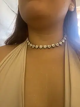 Snapshot of MacarenaRosse chatting on 10-25-25, 04:46 MacarenaRosse online show from 10-25-25, 04:46