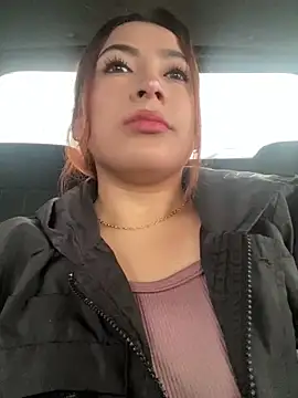 Snapshot of MacarenaRosse chatting on 11-03-25, 07:48 MacarenaRosse online show from 11-03-25, 07:48