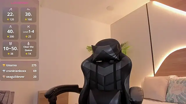 samantha 17  online show from 12-21-25, 02:35