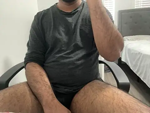 HothairyBoy2 online show from 02-02-26, 05:55