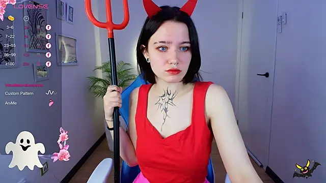 Snapshot of Elastikiss chatting on 11-02-25, 02:36 Elastikiss online show from 11-02-25, 02:36