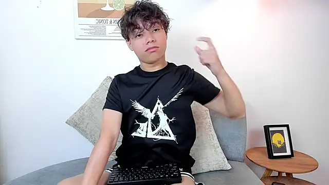 Honeymoon sariel online show from 02-26-26, 01:32