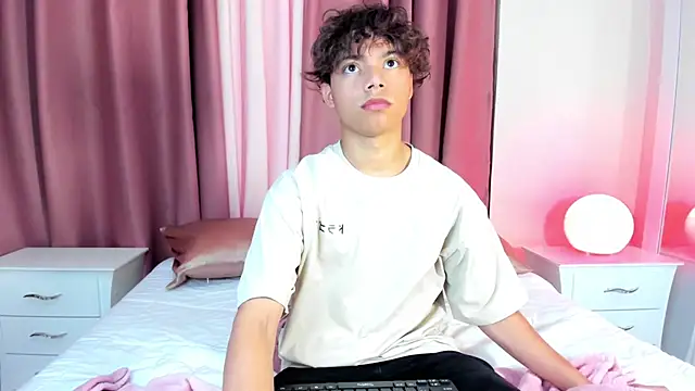 Honeymoon sariel online show from 03-29-26, 02:06