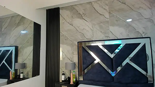 Megan Sweetas online show from 11-06-25, 04:41