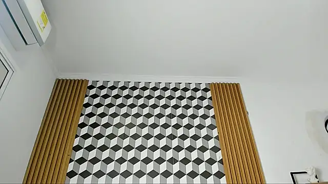 Snapshot of alice__brow chatting on 09-23-25, 12:30 alice  brow online show from 09-23-25, 12:30