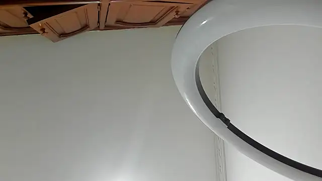 Snapshot of alice__brow chatting on 09-29-25, 01:49 alice  brow online show from 09-29-25, 01:49