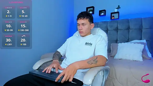 Thomas moon online show from 12-15-25, 12:31