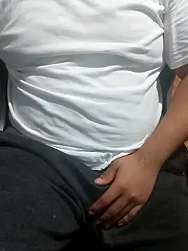 Snapshot of Hotknight chatting on 09-29-25, 05:12 Hotknight online show from 09-29-25, 05:12