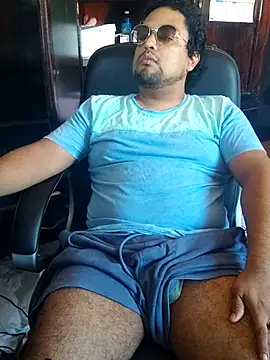 Snapshot of Hotknight chatting on 10-01-25, 08:04 Hotknight online show from 10-01-25, 08:04