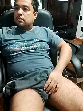 Snapshot of Hotknight chatting on 10-11-25, 02:44 Hotknight online show from 10-11-25, 02:44