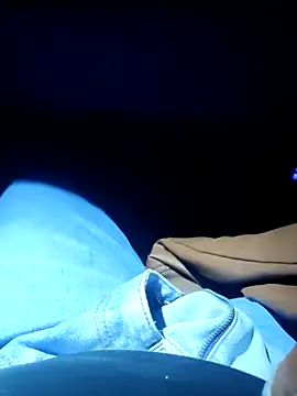 Hotknight online show from 11-13-25, 07:51