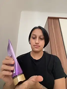 Snapshot of szabina07 chatting on 11-08-25, 11:54 szabina07 online show from 11-08-25, 11:54