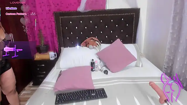MiaMoxxy online show from 02-14-26, 10:01
