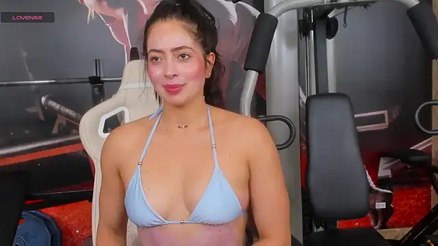 AlaskaAmato online show from 10-05-25, 03:54