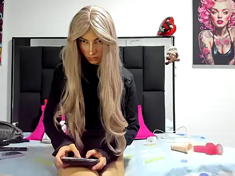 Snapshot of xamila_muaa chatting on 01-06-26, 11:14 xamila muaa online show from 01-06-26, 11:14