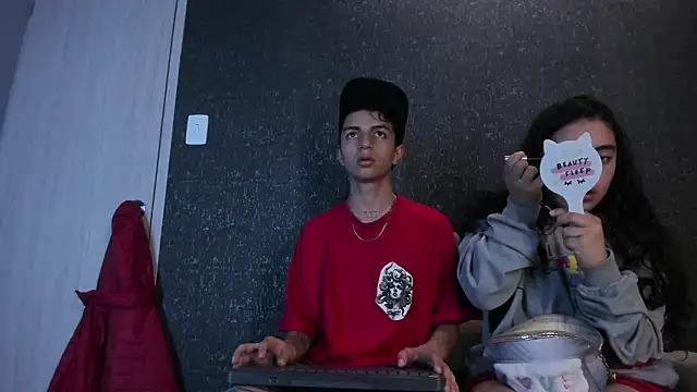 NickandAbby  online show from 02-10-26, 07:40