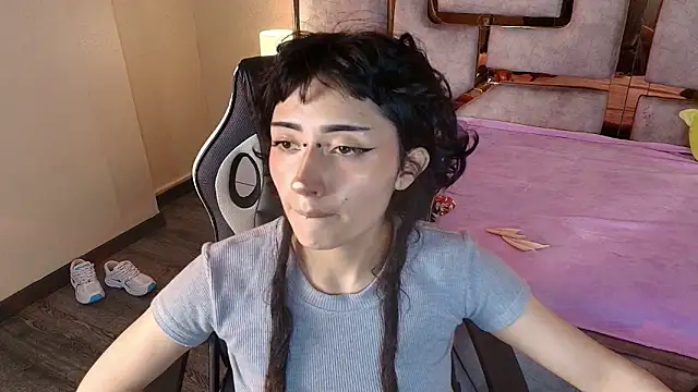 Babyyrasta666 online show from 12-05-25, 03:48