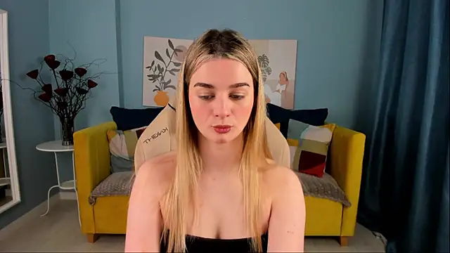 SweetyLicky online show from 11-05-25, 04:18