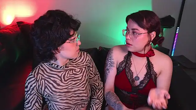 Snapshot of marsearth22_ chatting on 10-31-25, 03:07 marsearth22  online show from 10-31-25, 03:07