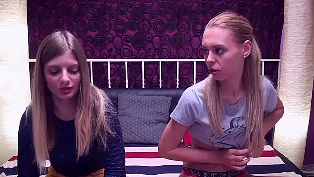 BlondeWitches online show from 09-29-25, 03:28