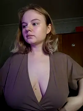 SlipperSherry online show from 10-31-25, 10:00