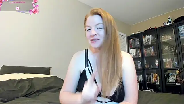 LndsyR90 online show from 12-20-25, 03:46