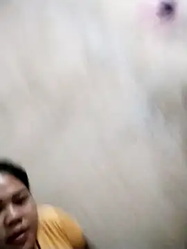 Snapshot of big_booty15 chatting on 10-22-25, 02:12 big booty15 online show from 10-22-25, 02:12